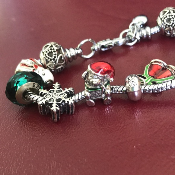 Christmas charm bracelet - Picture 9 of 9